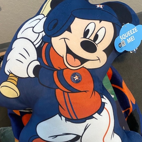Northwest x Disney Houston Astros Mickey Mouse Cloud Pal Plush - Picture 3 of 3
